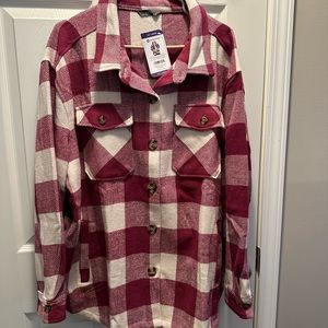 New Women’s Shacket Size XXL